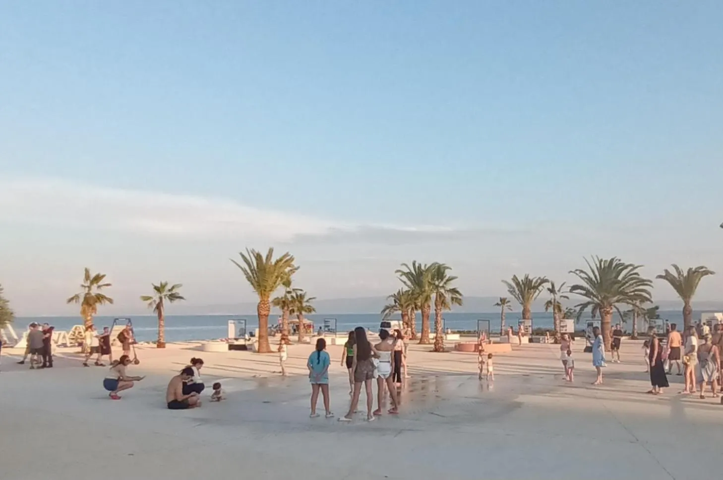 Maia'S Beach Apartment Сплит