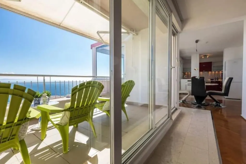 Maia'S Beach Apartment スプリト 0*,